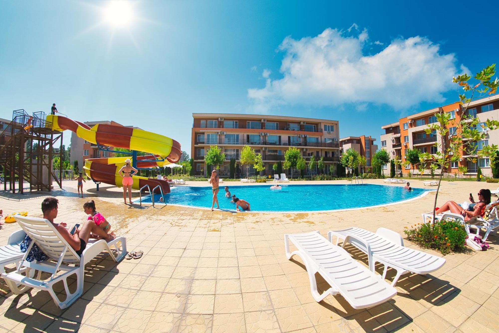 Holiday Garden Resort Slântsjev Brjag Eksteriør bilde
