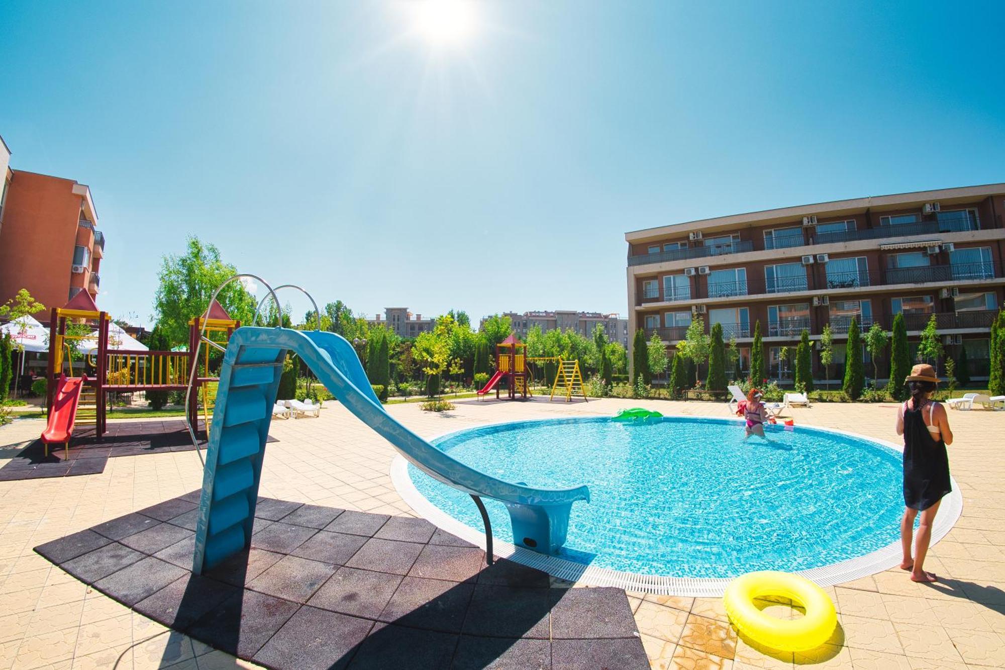 Holiday Garden Resort Slântsjev Brjag Eksteriør bilde