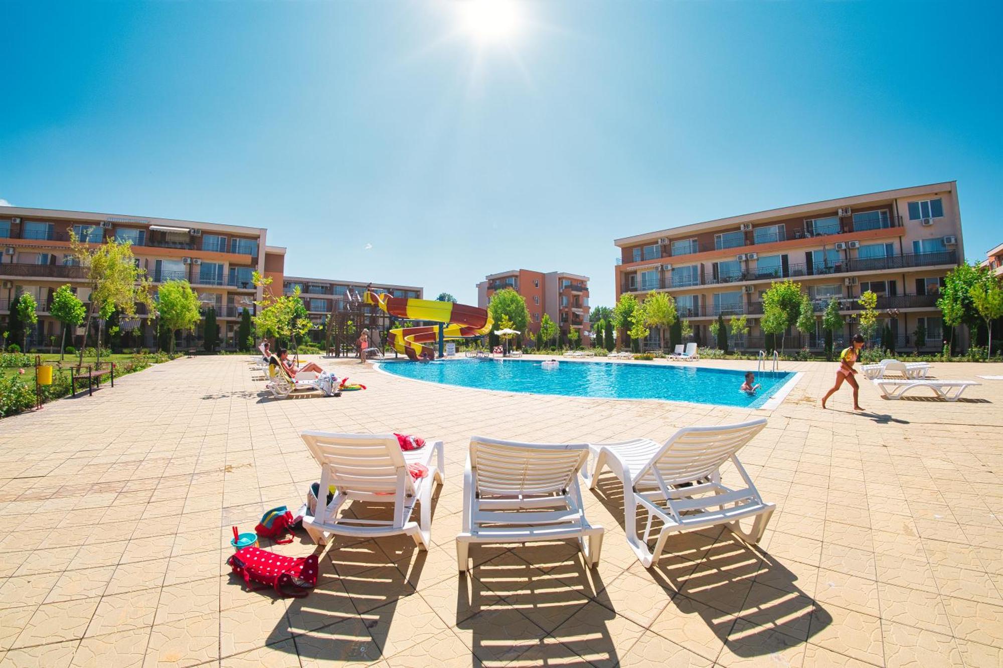 Holiday Garden Resort Slântsjev Brjag Eksteriør bilde
